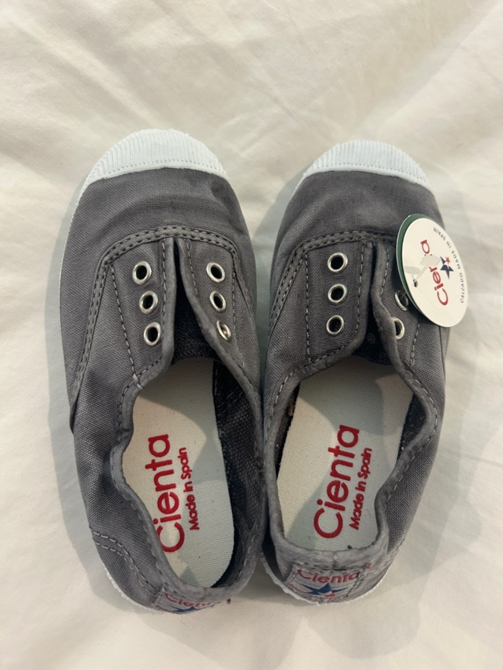 Cienta Kids Charcoal Canvas Slip-On Sneakers NWT toddler 27